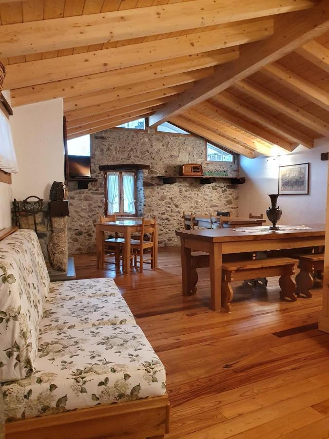 La Tana Del Tasso Rooms&Breakfast Camerata Cornello Exteriér fotografie